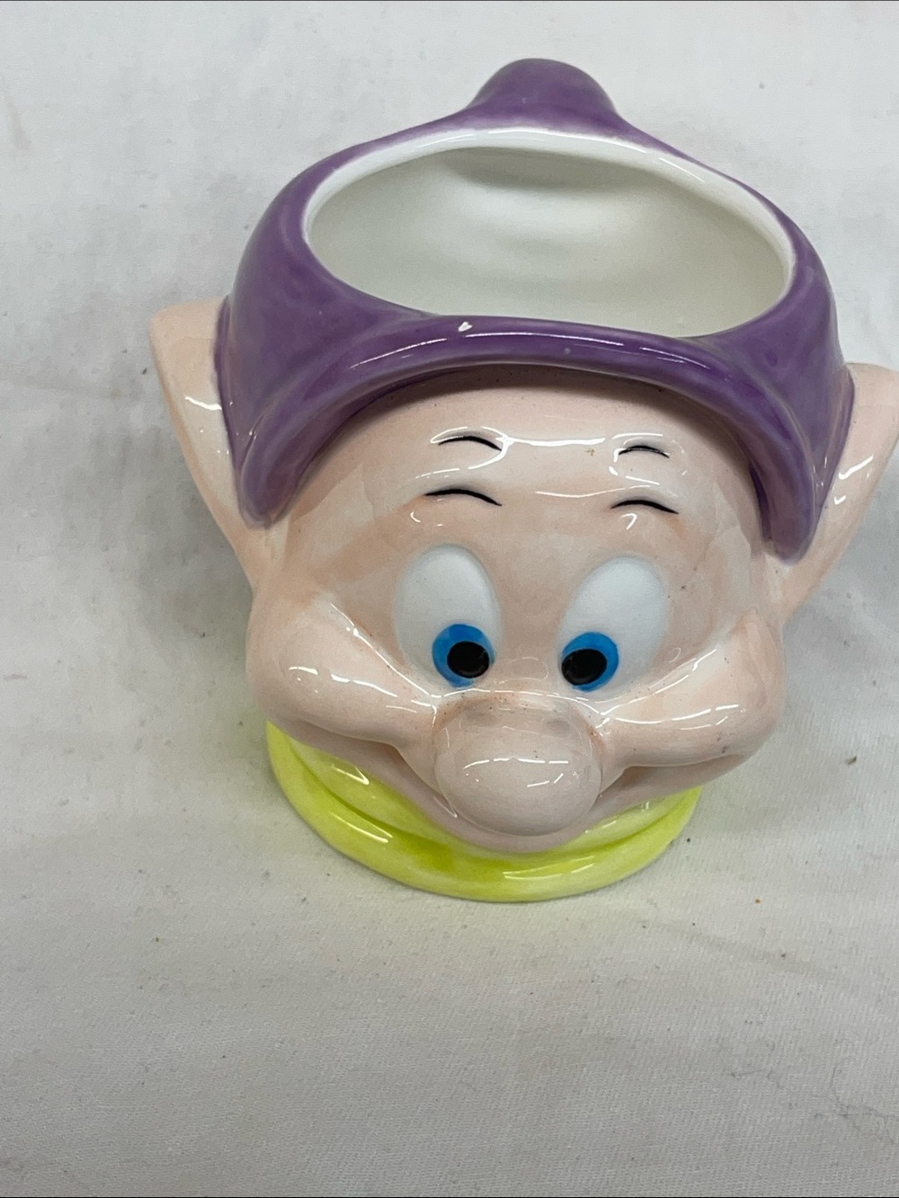 Walt Disney Cute Ceramic Character cup - Purple Hat, Pale Pink Face 6/2/6